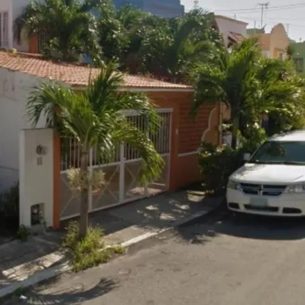 Buy this 3 bed house on Calle Acuario in 77507 Cancún, ROO