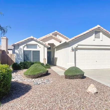 Rent this 3 bed house on 7230 South Parkside Drive in Tempe, AZ 85283