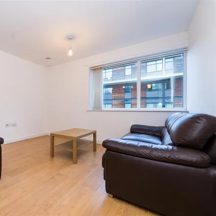 Image 1 - Salford Quays, Broadway / near Chandlers Point, Broadway, Salford, M50 2UD, United Kingdom - Apartment for rent