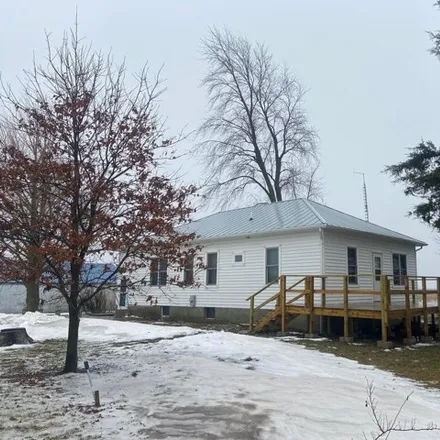 Buy this 3 bed house on North 1900 East Road in Christian County, IL 62555