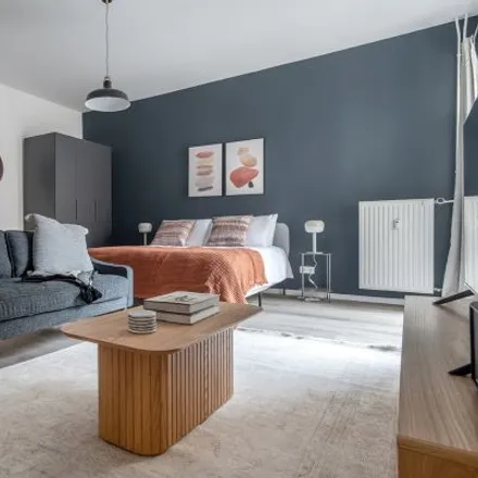 Rent this studio apartment on Uhlandstraße 152 in 10719 Berlin, Germany