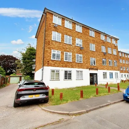 Rent this 2 bed apartment on Barbican Road in London, UB6 9DJ