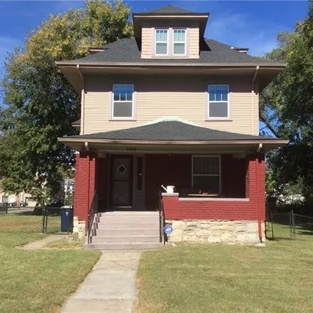Buy this 5 bed house on 3002 East 32nd Street in Kansas City, MO 64128