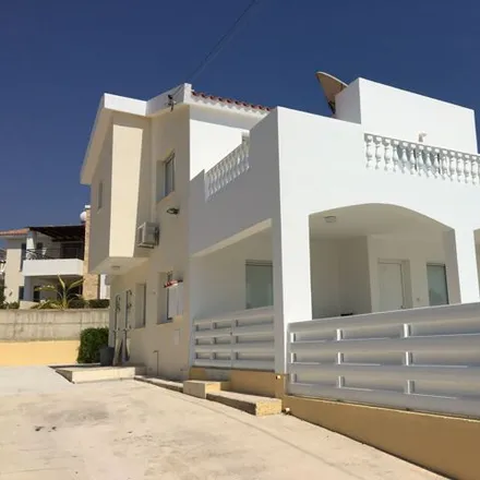 Image 2 - Paphos, Paphos District - House for sale