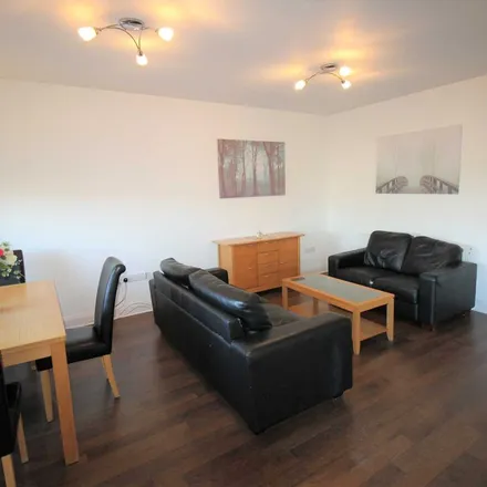 Rent this 3 bed apartment on Old Lane in Brighouse, HD6 1UB