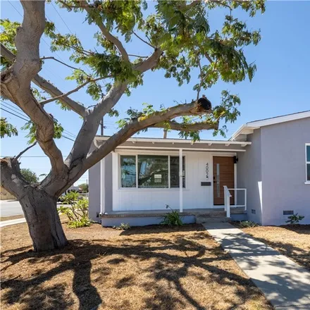 Buy this 4 bed house on 18411 Prairie Avenue in Perry, Torrance