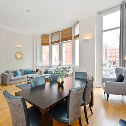 Image 3 - 65 Cadogan Square, London, SW1X 0DY, United Kingdom - Apartment for rent