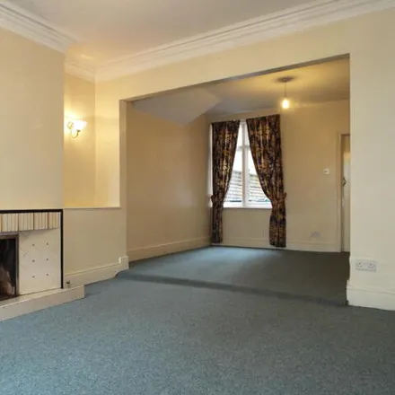 Image 3 - National Grid, Park Road, Rugby, CV21 2QU, United Kingdom - Apartment for rent