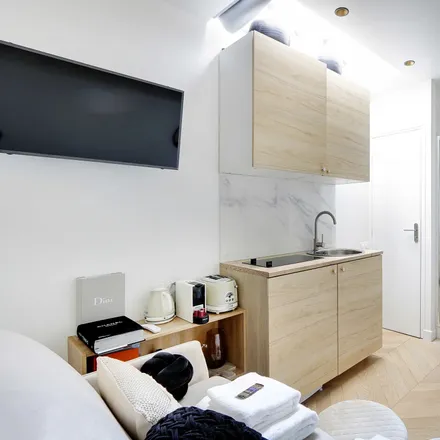 Image 3 - 22 Rue Saint-Didier, 75116 Paris, France - Apartment for rent