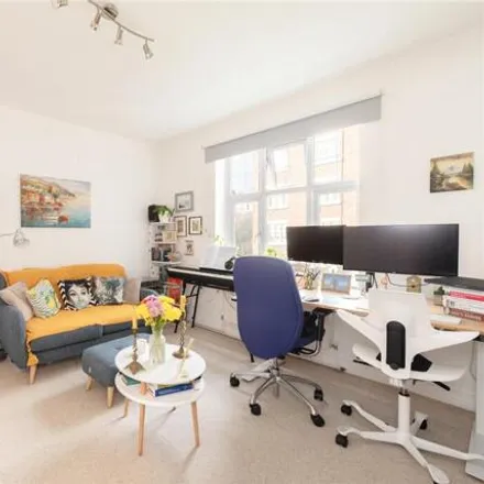 Buy this studio loft on Holmefield Court in Belsize Grove, London