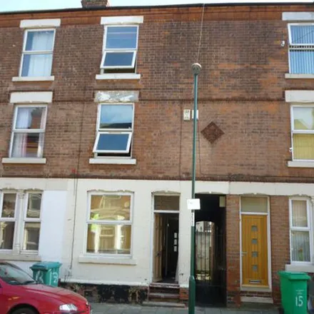 Rent this 4 bed townhouse on 7 Chippendale Street in Nottingham, NG7 1HB