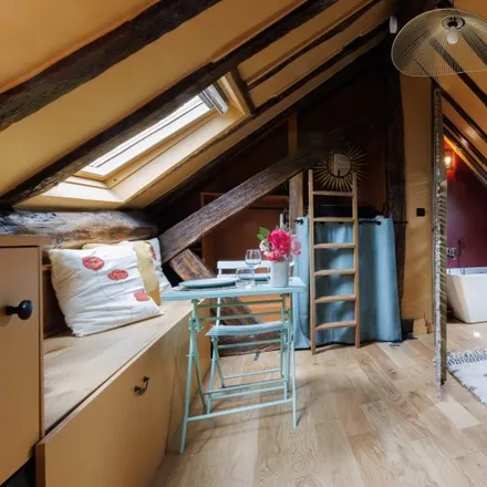 Rent this studio apartment on 60 Rue Monsieur le Prince in 75006 Paris, France