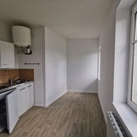 Rent this 1 bed apartment on 2 Rue Fléchier in 44000 Nantes, France