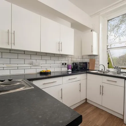 Rent this 4 bed apartment on Franchi in 144-146 Kentish Town Road, London
