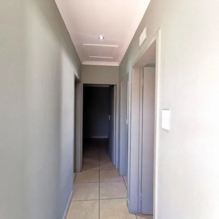 Image 9 - Teal and Red Street, Ekurhuleni Ward 53, Gauteng, 1454, South Africa - Apartment for rent