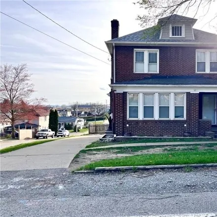 Rent this 3 bed house on Cleveland Street in Rochester Township, PA 15074