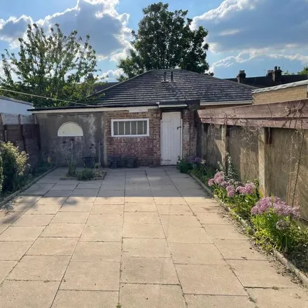 Rent this 1 bed room on Baxter Road in Upper Edmonton, London