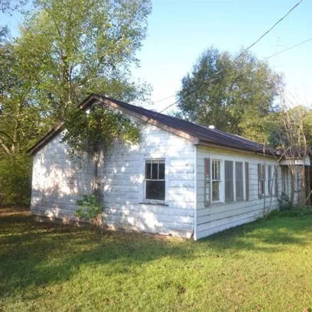Buy this 3 bed house on 503 East Roselawn Street in Waldo, Columbia County