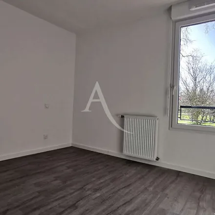 Rent this 3 bed apartment on 21 Avenue de Toulouse in 31320 Castanet-Tolosan, France
