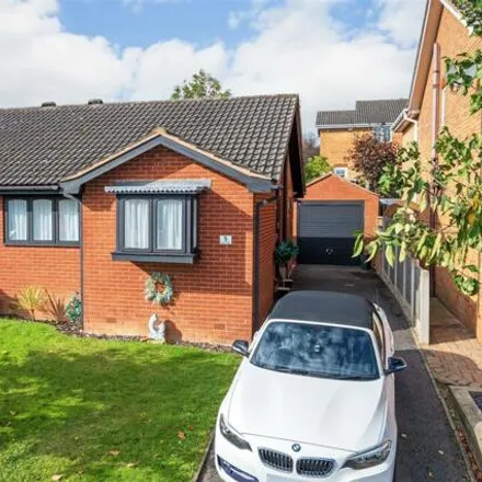 Buy this 2 bed duplex on Westwood Close in Inkersall Green, S43 3JE