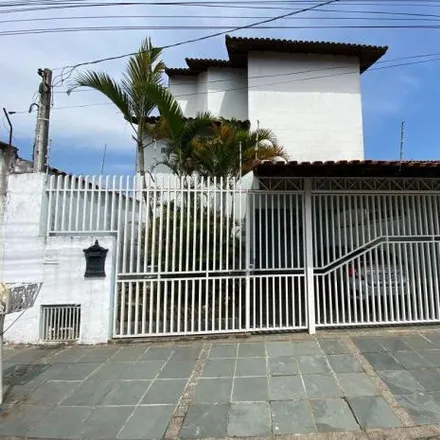 Buy this 6 bed house on Rua José talarico Filho in Vila Mazza, Suzano - SP