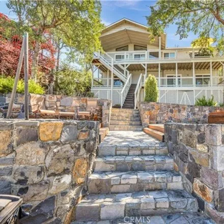 Image 2 - 19059 North Shore Court, Hidden Valley Lake, Lake County, CA 95467, USA - House for sale