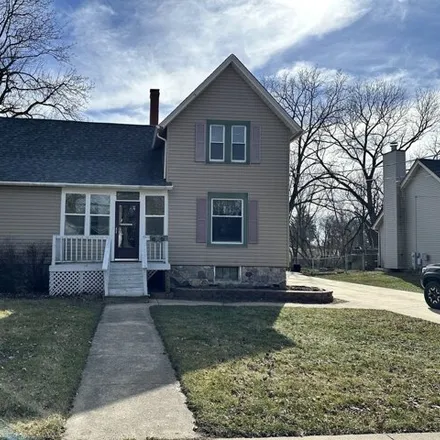 Buy this 4 bed house on 11827 Mill Street in Huntley, McHenry County