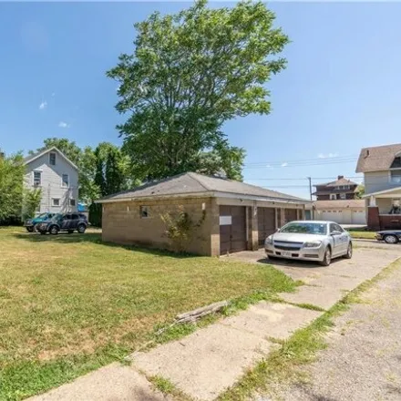 Image 4 - 208-210 Ingram Ave SW, Canton, Ohio, 44710 - House for sale