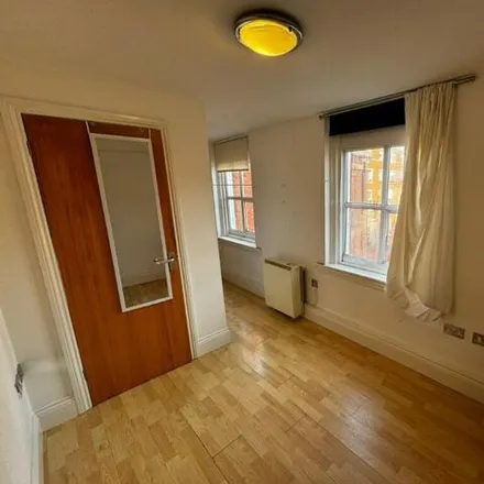 Image 2 - Charles House, Park Row, Nottingham, NG1 6GR, United Kingdom - Apartment for rent