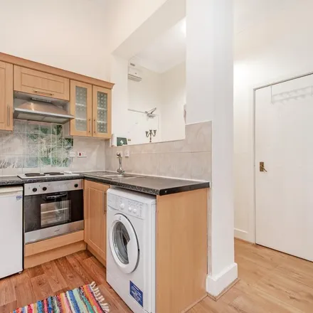 Image 3 - College Heights, 246-252 Percival Street, London, EC1V 0EB, United Kingdom - Apartment for rent