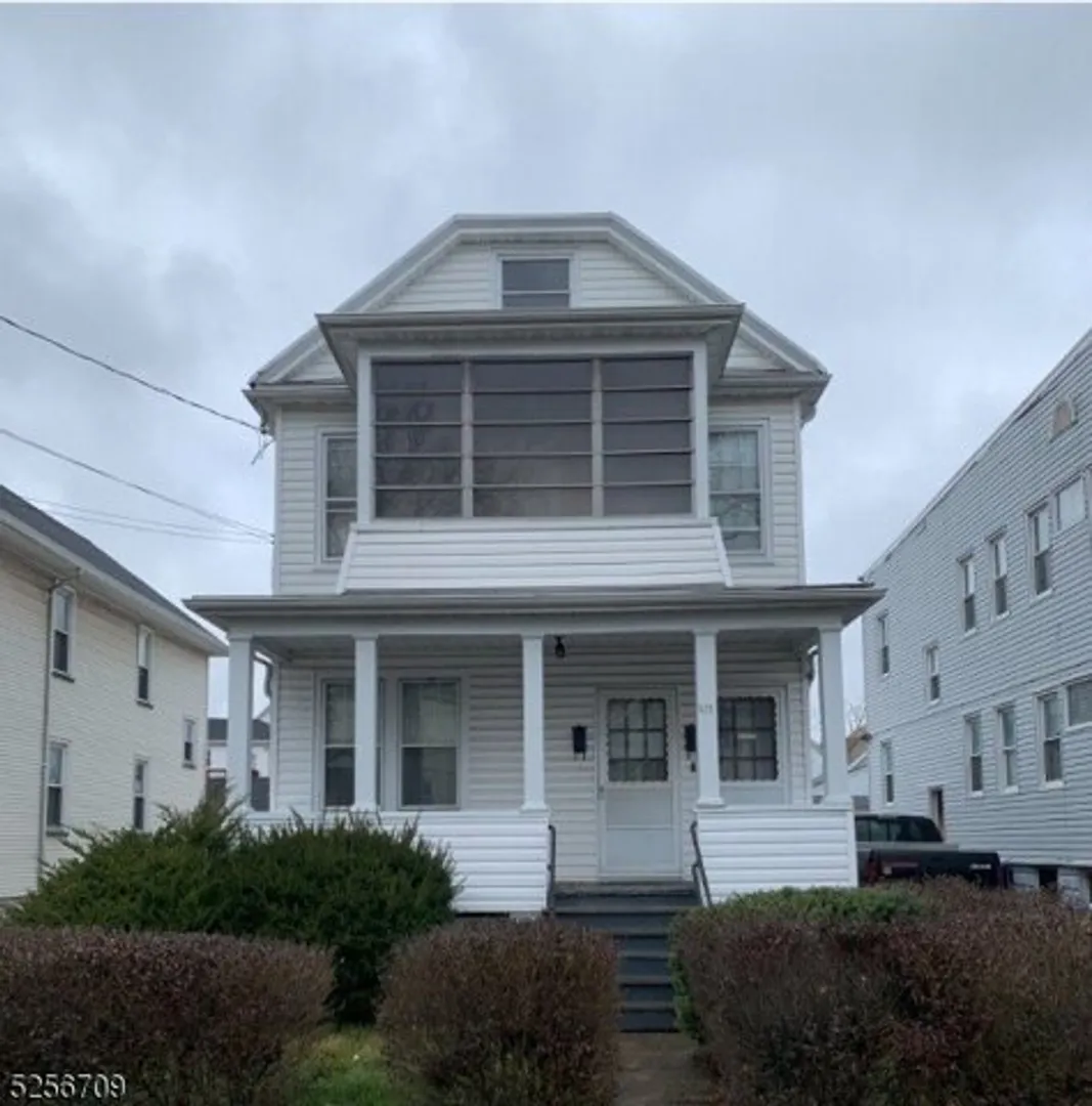 242 West Price Street, Linden, NJ 07036, USA | 2 bed apartment for rent