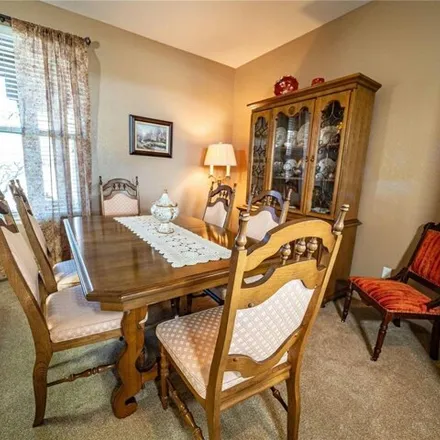 Image 8 - 904 Bramblewood Drive, Castle Pines, CO 80108, USA - House for sale