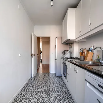 Image 7 - Rua de Borges Carneiro 63, 1200-662 Lisbon, Portugal - Apartment for rent
