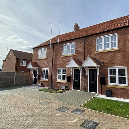 Rent this 2 bed townhouse on Thistle Close in Goole, DN14 6DE