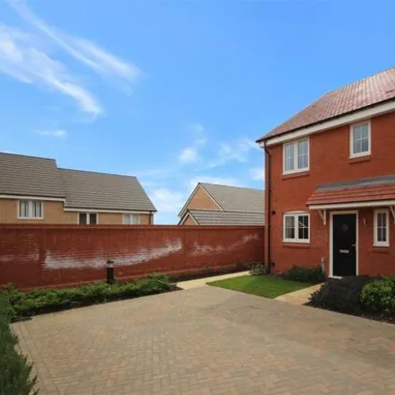 Rent this 3 bed duplex on Sir Henry Fowler Way in Wellingborough, NN8 1TL