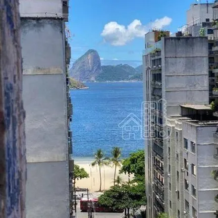 Buy this 3 bed apartment on Caminho do Canto do Rio in São Francisco, Niterói - RJ