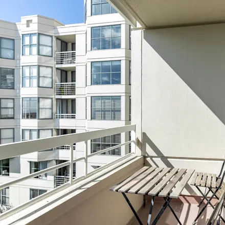 Image 4 - South Beach Marina Apartments, 2 Townsend Street, San Francisco, CA 94017, USA - Apartment for rent