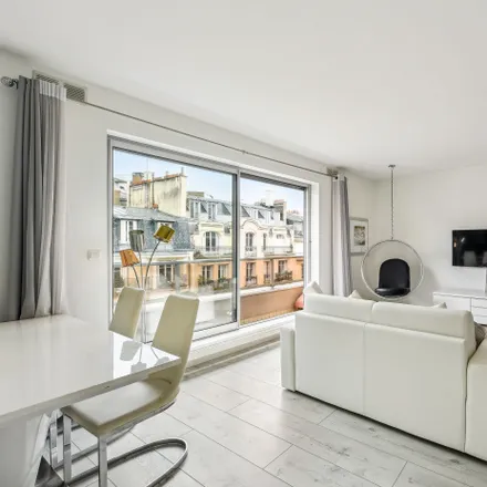 Rent this 1 bed apartment on 17 Avenue de Lamballe in 75016 Paris, France