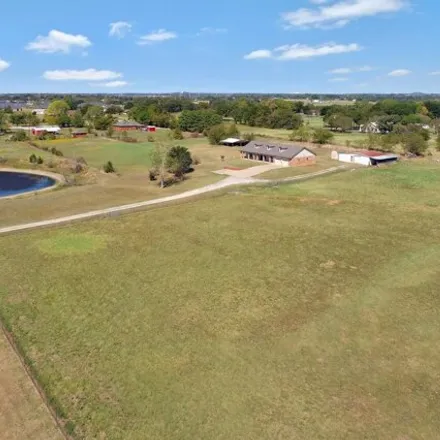 Image 7 - FM 3048, Cleburne, TX 76059, USA - House for sale