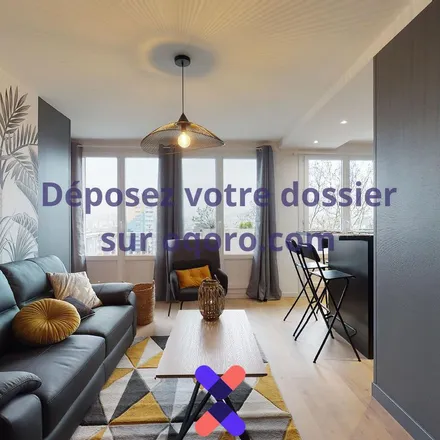 Image 2 - 2 Avenue Pierre Semard, 38400 Saint-Martin-d'Hères, France - Apartment for rent
