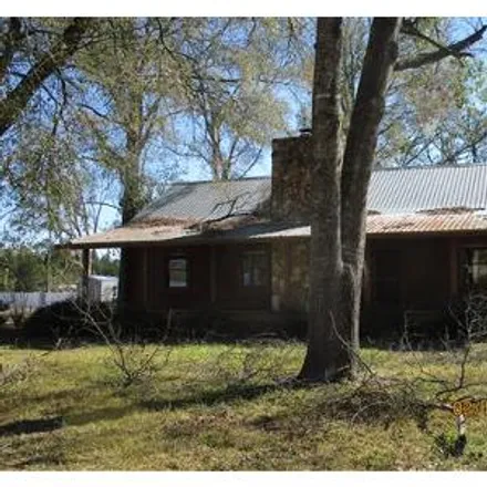 Buy this 2 bed house on 22809 102nd Trace in Suwannee County, FL 32060