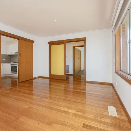 Image 7 - Lambourne Street, Surrey Hills VIC 3127, Australia - Apartment for rent