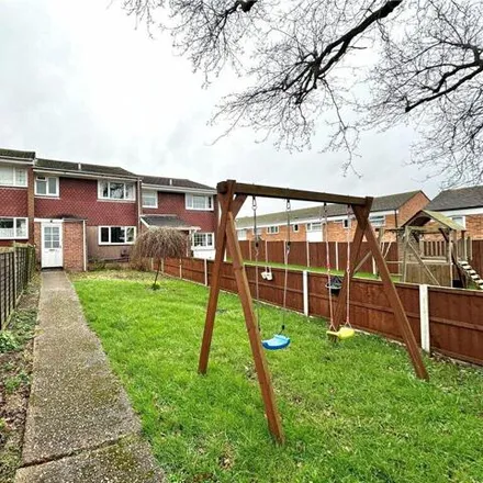 Image 1 - Basford Way, Windsor, SL4 4NF, United Kingdom - Townhouse for sale