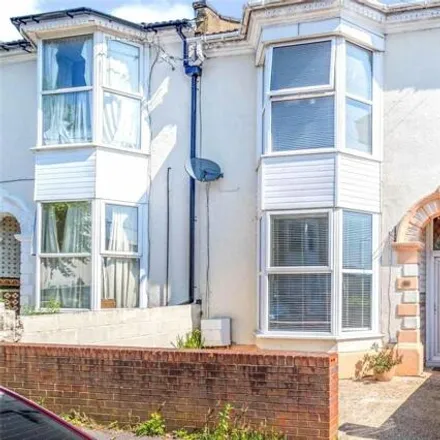 Buy this 3 bed townhouse on Cranbury Avenue in Mount Pleasant, Southampton