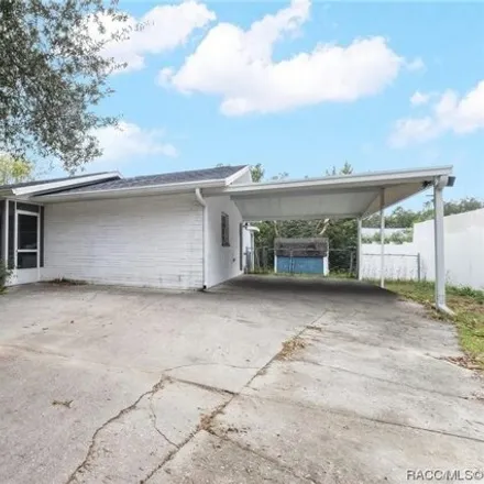 Image 4 - 1240 Northeast 3rd Street, Crystal River, Citrus County, FL 34429, USA - House for sale