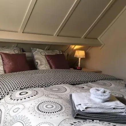 Rent this 2 bed house on Adinkerke in Veurne, Belgium