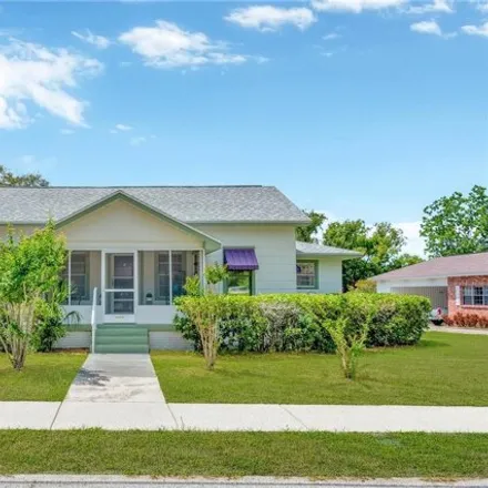 Buy this 4 bed house on 607 West Tever Street in Plant City, FL 33563