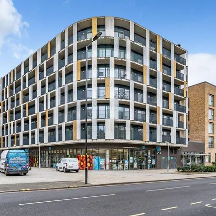 Rent this 1 bed apartment on Cashiers Office in 2 Hillman Street, London