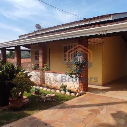 Rent this 4 bed house on Avenida da Saudade in Jardim da Saúde, Jarinu - SP