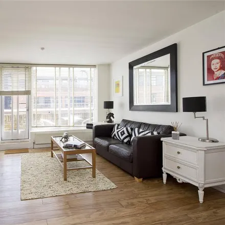 Rent this 2 bed apartment on Chesterton Square in Pembroke Road, London